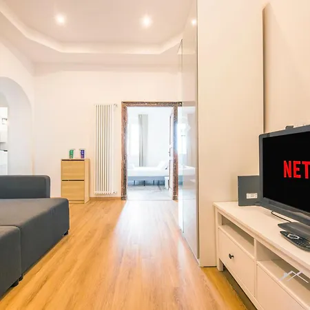 Center, 2br, Free Wifi & Netflix By Tilo