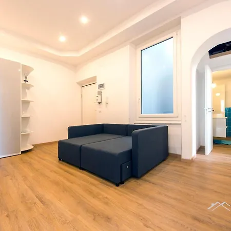 Apartment Center, 2br, Free Wifi & Netflix By Tilo
