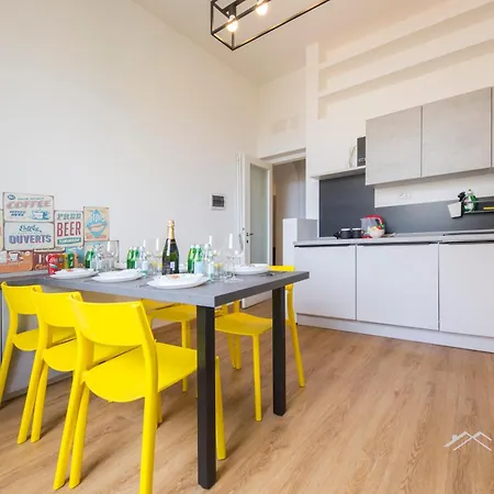 Appartamento Center, 2br, Free Wifi & Netflix By Tilo *