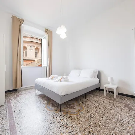 Center, 2br, Free Wifi & Netflix By Tilo Apartment