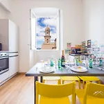 Center, 2br, Free Wifi & Netflix By Tilo *