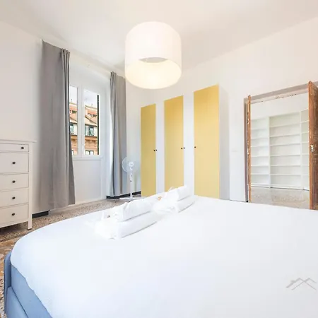 Center, 2br, Free Wifi & Netflix By Tilo Lejlighed